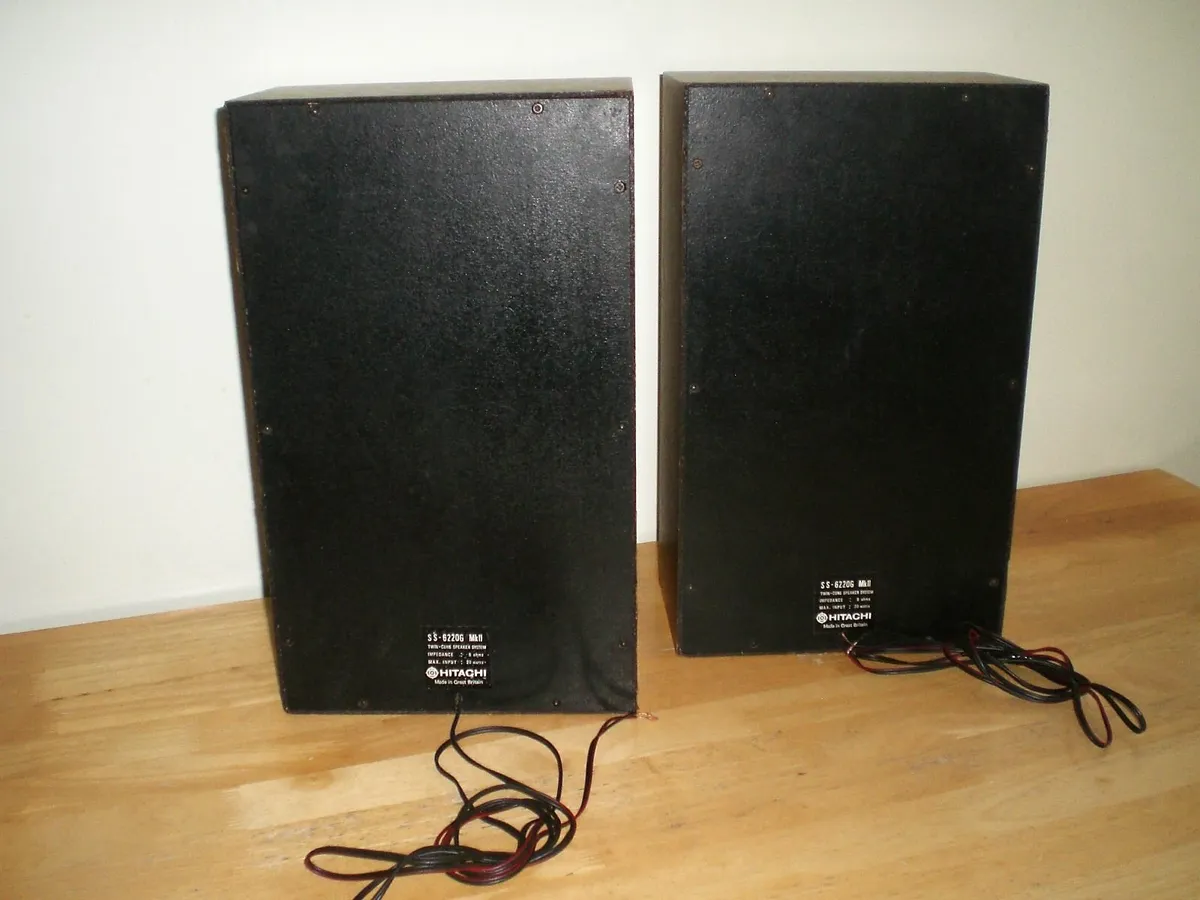 HITACHI SS-6220G Speakers / *Made In England. - Image 4
