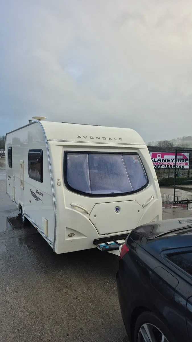 Avondale 5 berth caravan - Image 1