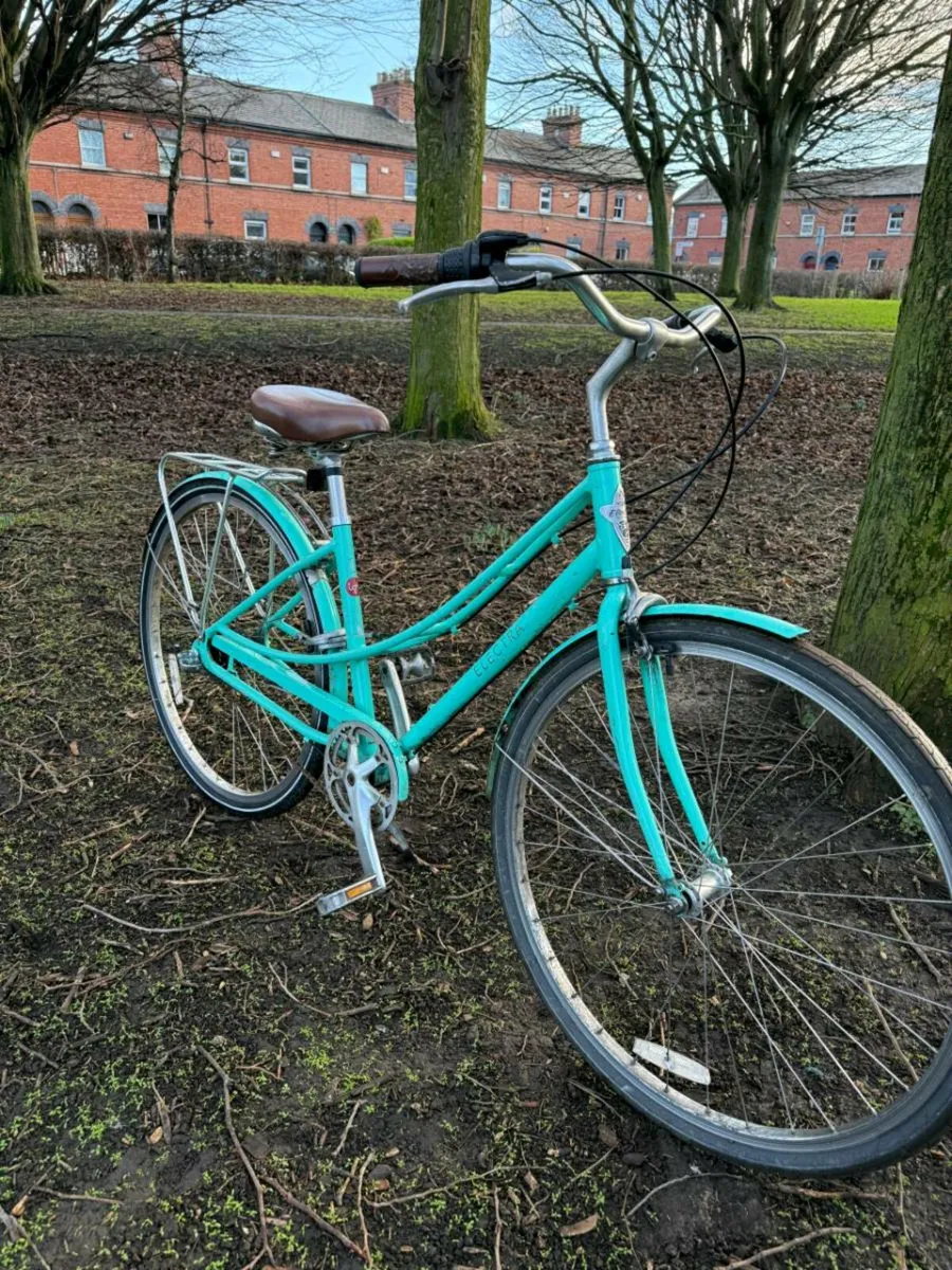 Lady's Bike - Image 3