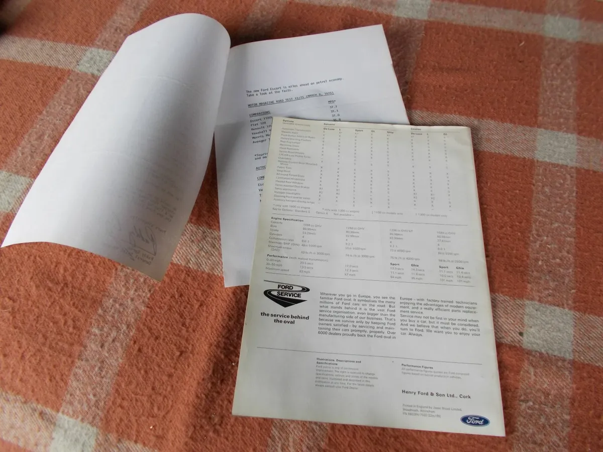 Rare Ford Escort Mk2 Sales Brochure - Image 3