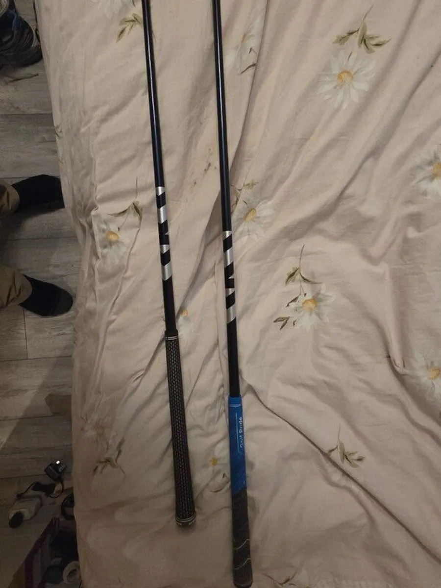 Taylormade SIM2 - 3 wood and Hybrid - Image 1