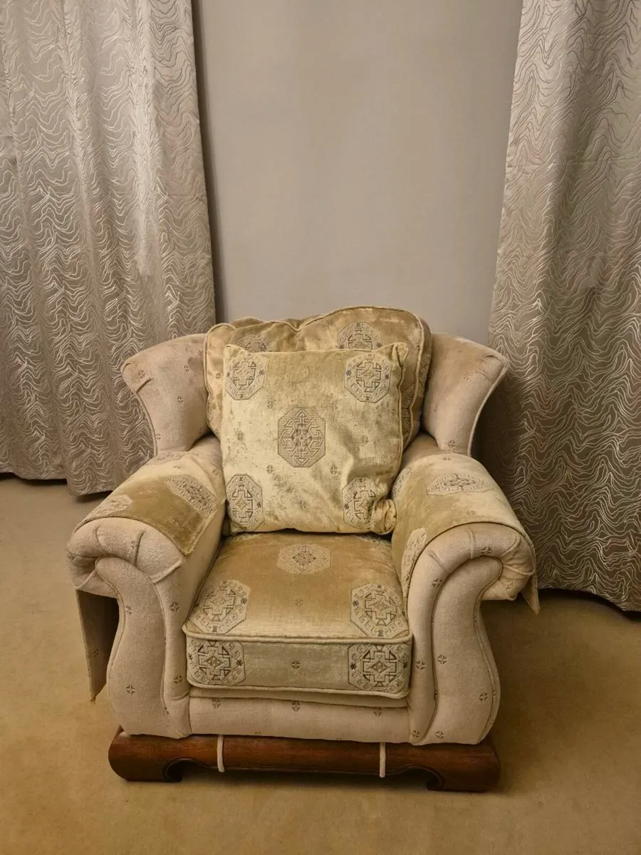 Two seater sofa x 2 and chair x 1 - Image 4