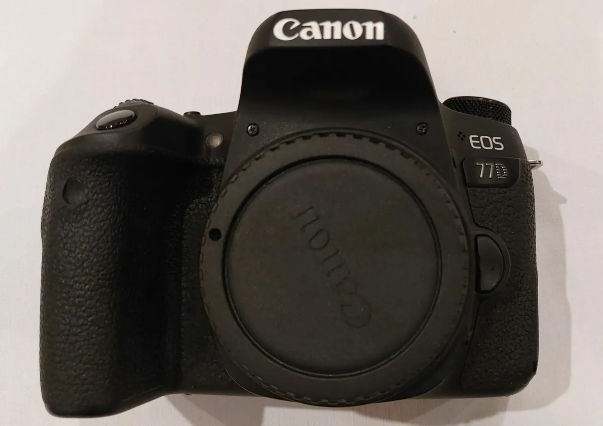 Canon EOS77D with EF-S 17-85mm f/4-5.6 IS USM - Image 2