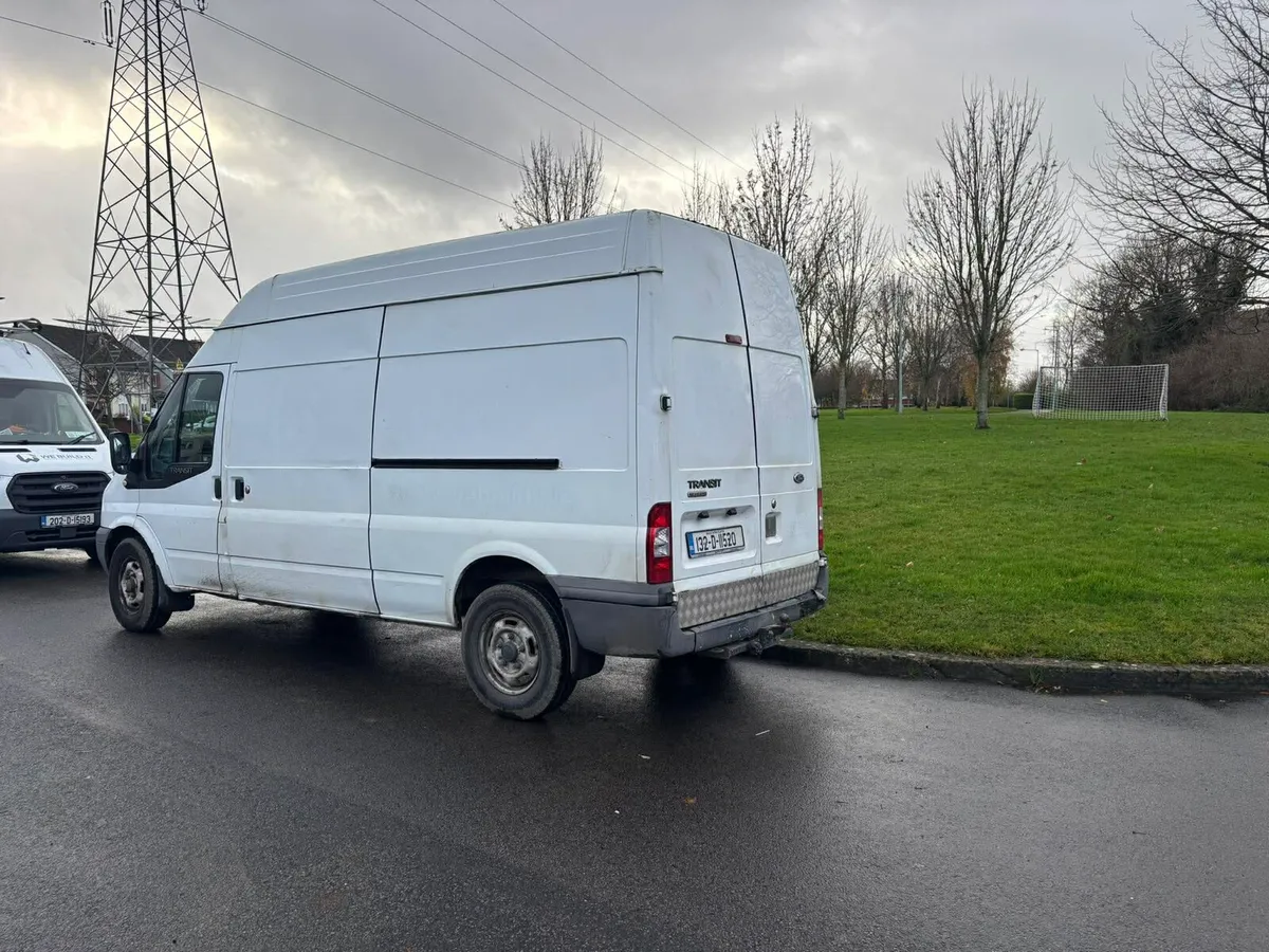 2013 ford transit - Image 2