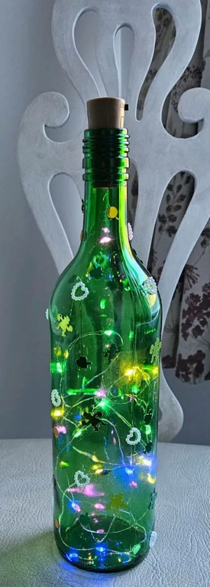 Set 30 decorative light bottle center pieces - Image 1