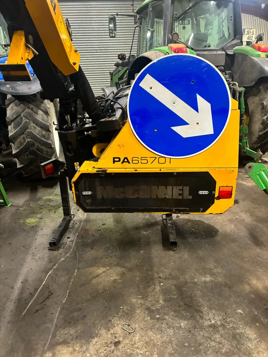 Hedg cutter - Image 1