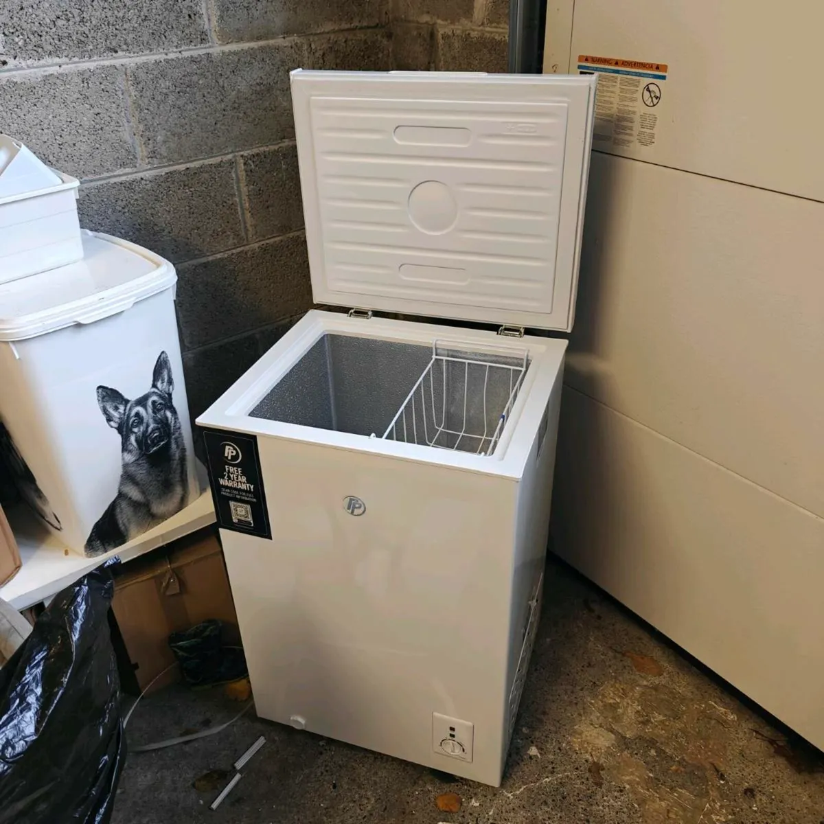 Whirlpool chest freezer - Image 3