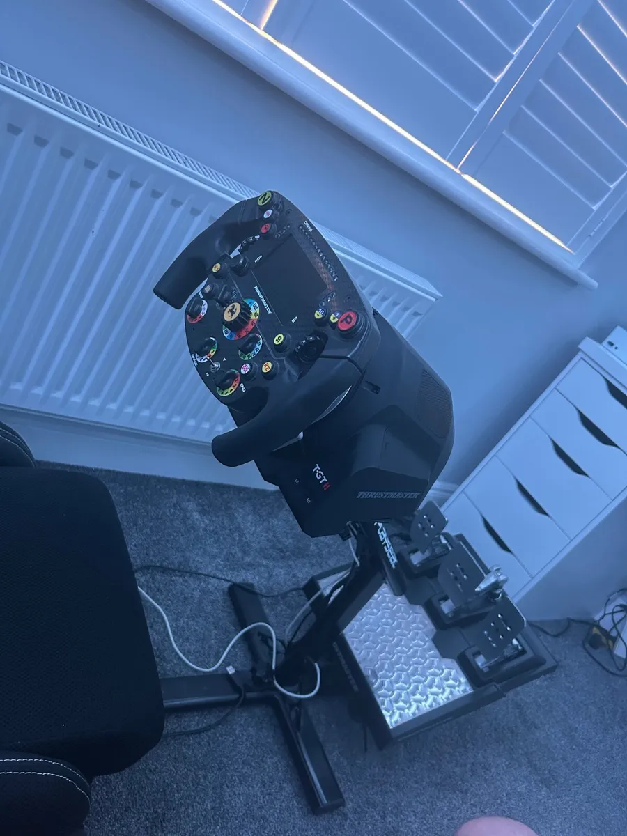 Racing simulator *Cash Only* - Image 3