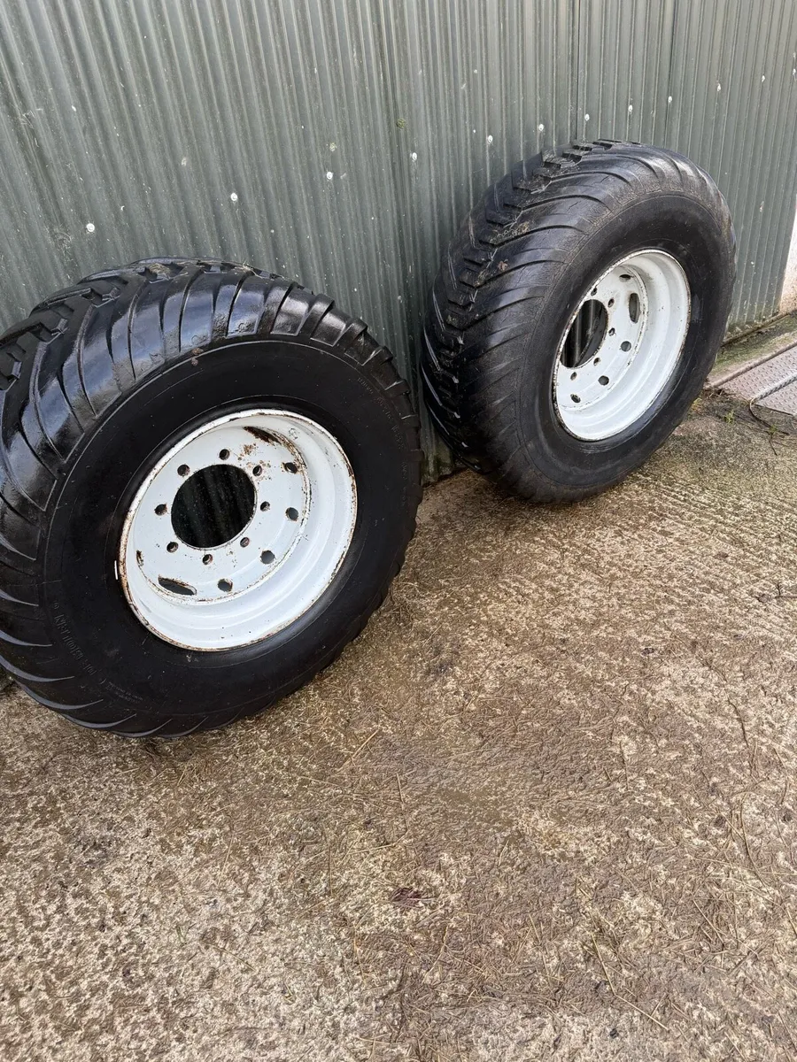 Slurry Tanker wheels - Image 1