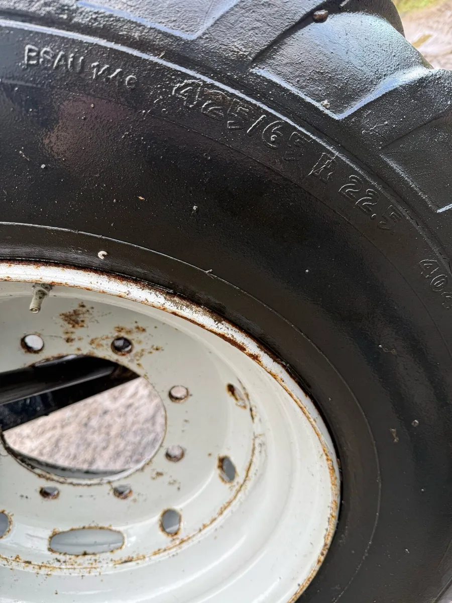Slurry Tanker wheels - Image 2