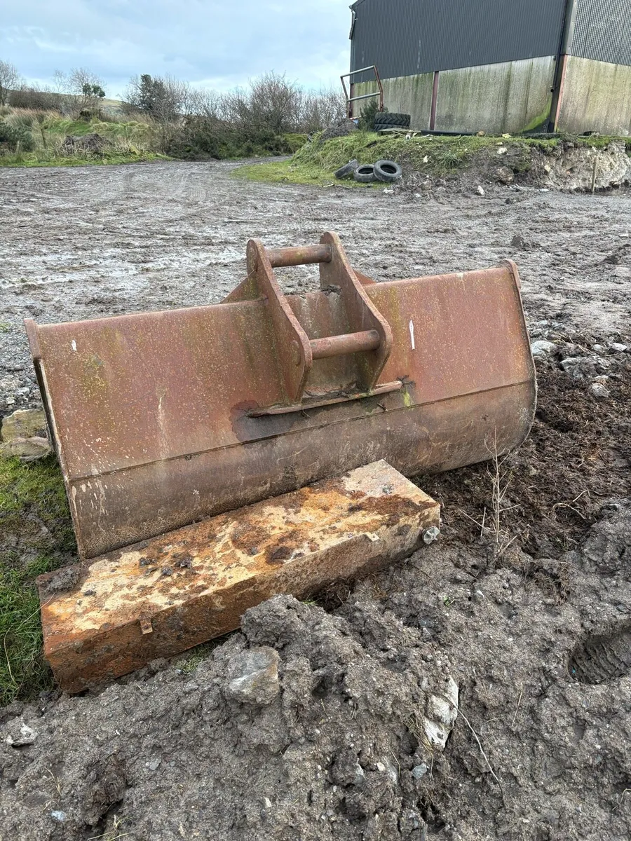 Bucket 65mm pins - Image 4