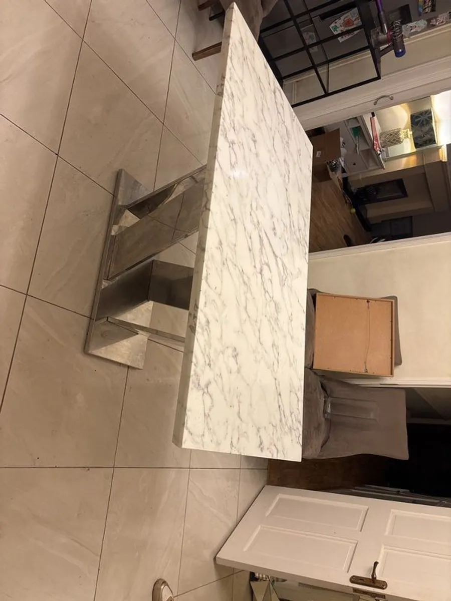 Solid marble dining table with silver base. Width 160cm - Image 1