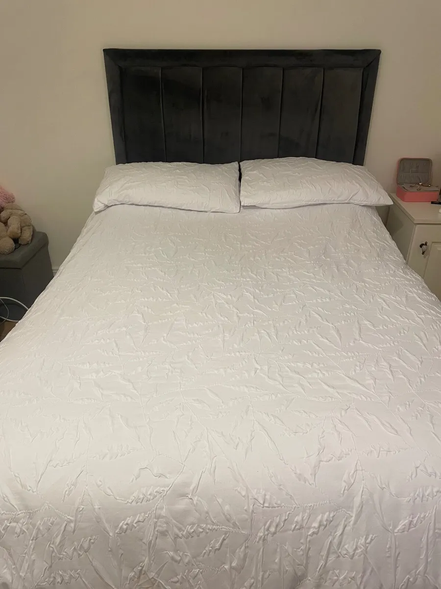 Divan Double  Bed - Image 1