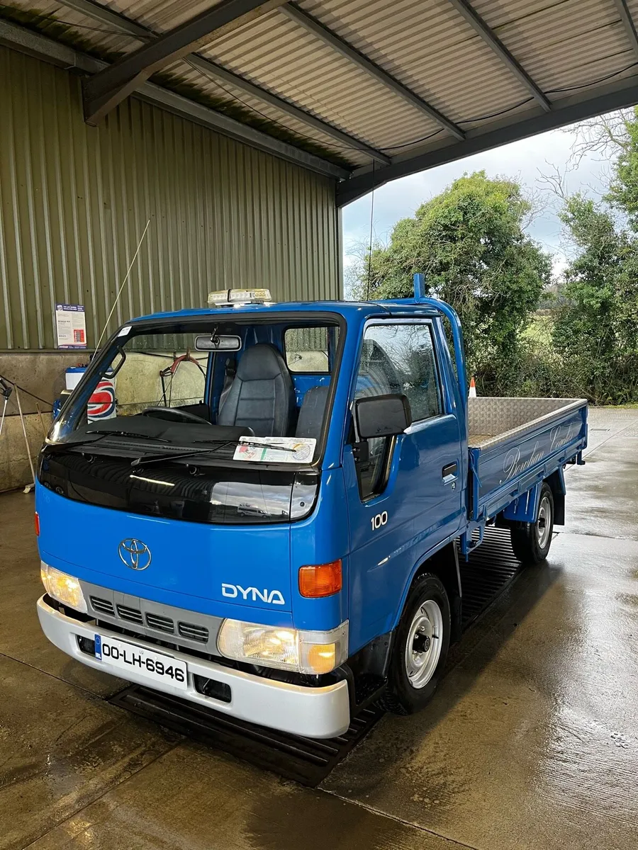 Toyota dyna - Image 1