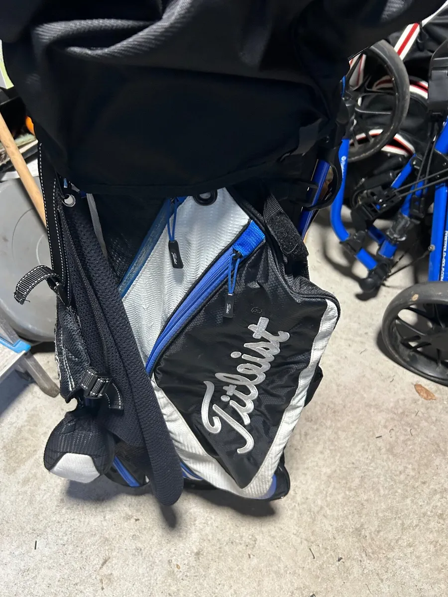 Golf bag - Image 1