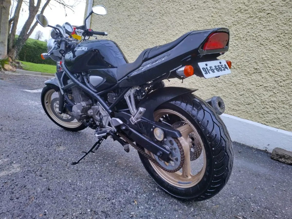 Suzuki gsf 400 bandit - Image 1