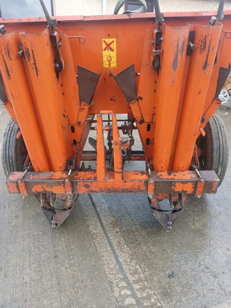 Faun potato planter - Image 4