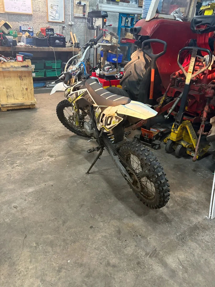 10Ten 250R - Image 1