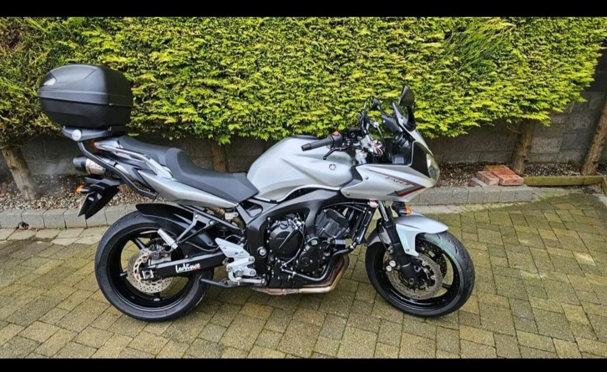 2009 Yamaha Fazer S2 600, low mileage - Image 1