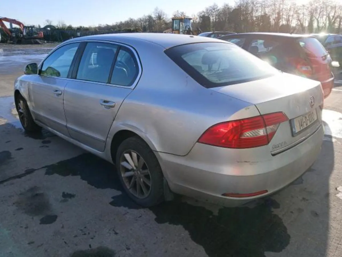 2014 SKODA SUPERB 2.0TDI BREAKING - Image 4
