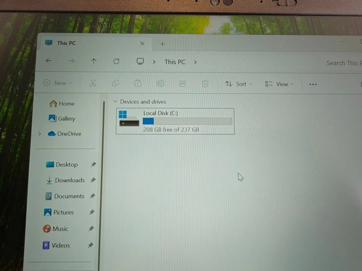 Mega Lenovo ThinkPad L14 Gen4 Laptop - Image 4