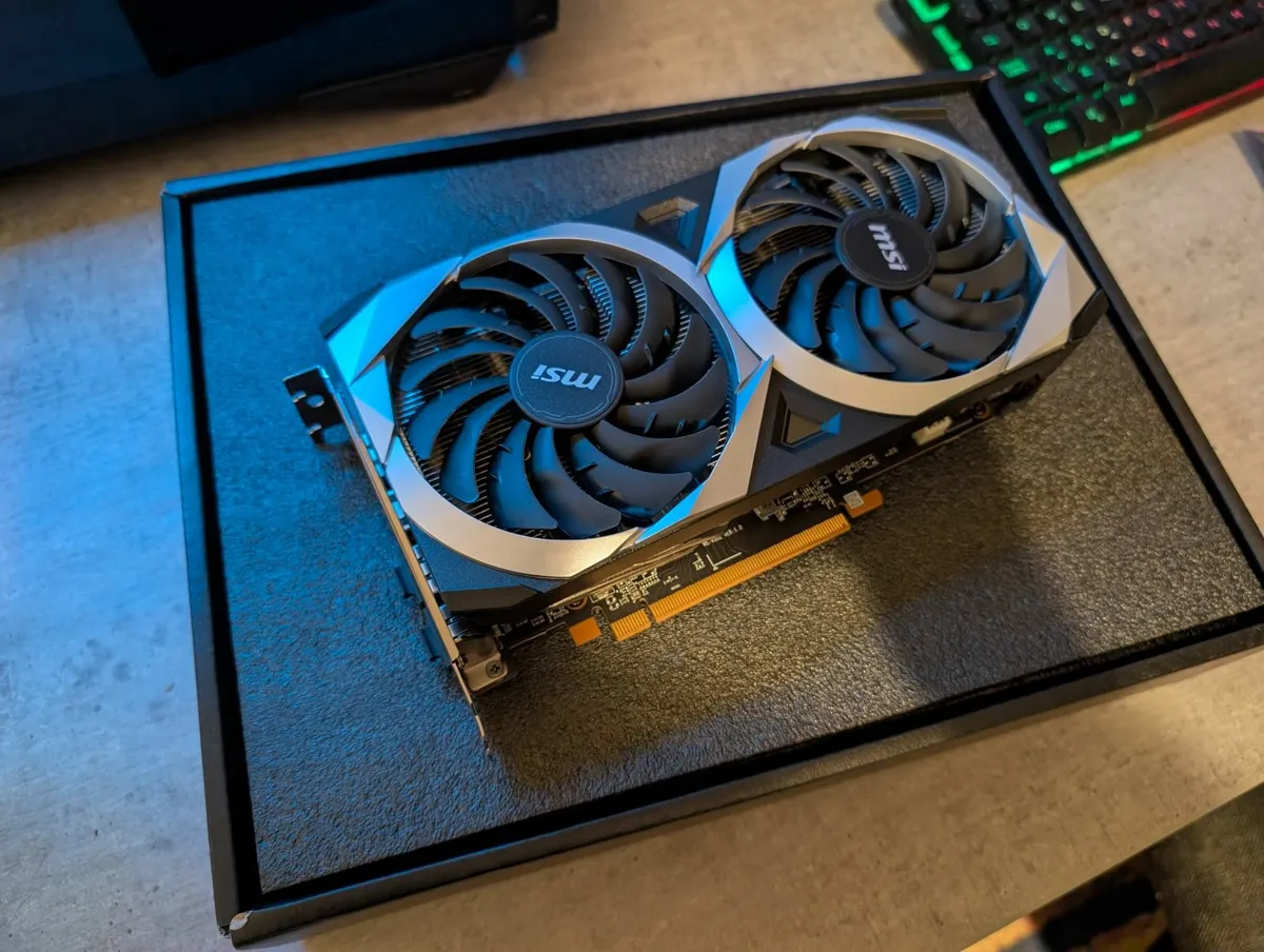 MSI RX6600 - Image 2