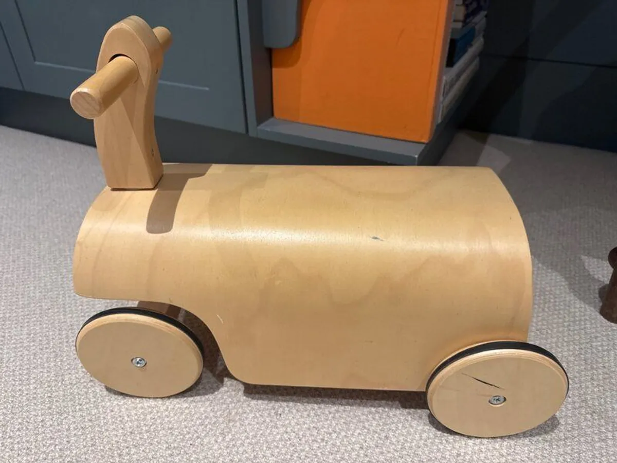 Kids concept Aidan wooden car - Image 3