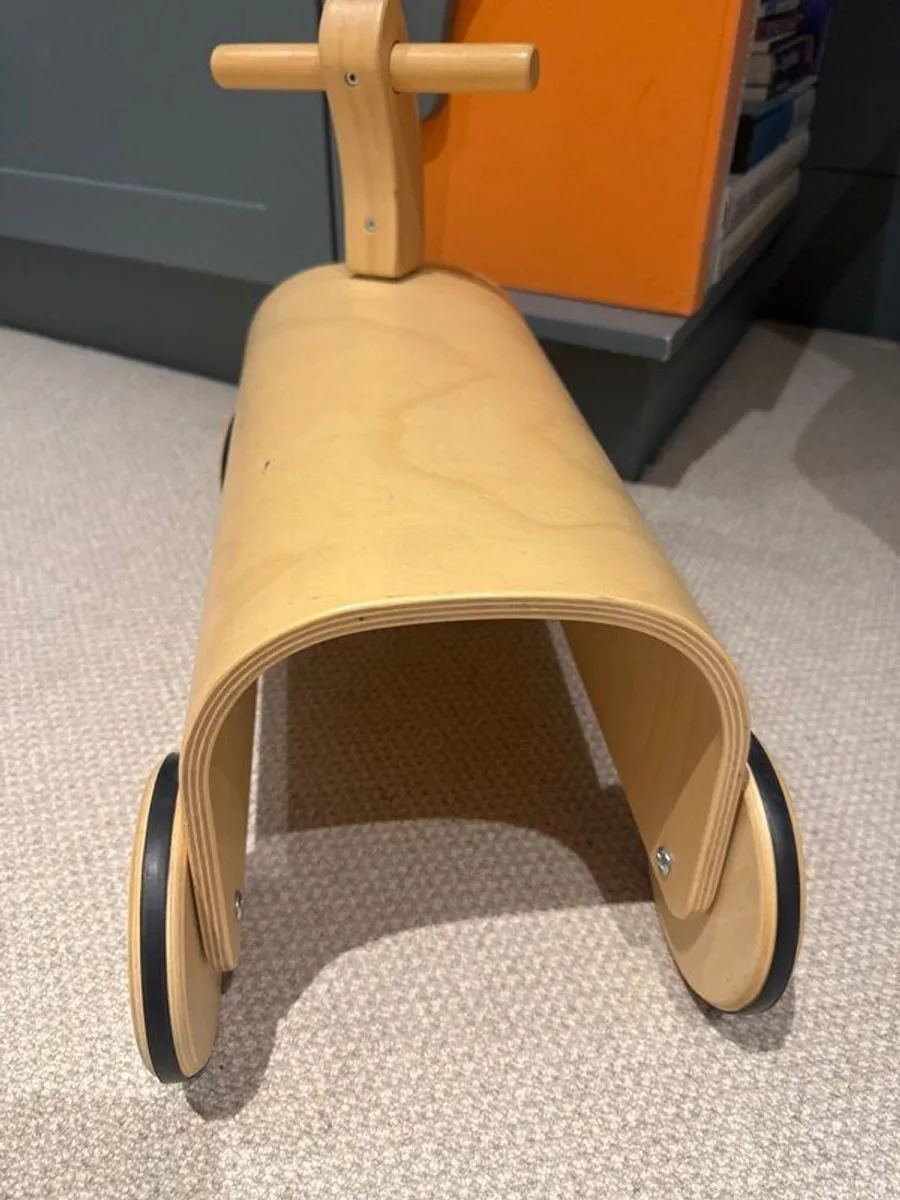 Kids concept Aidan wooden car - Image 4