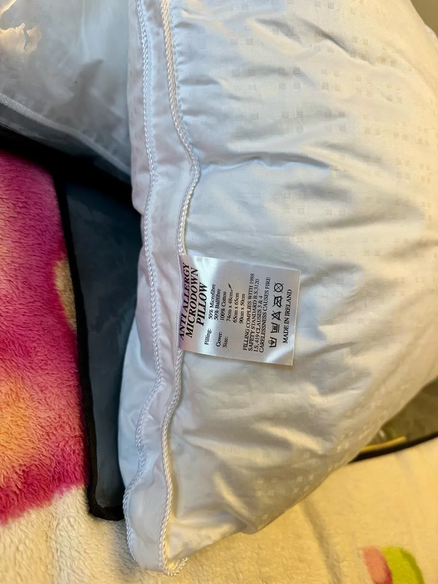 NEW 2 Walled Luxury Pillows - Image 4