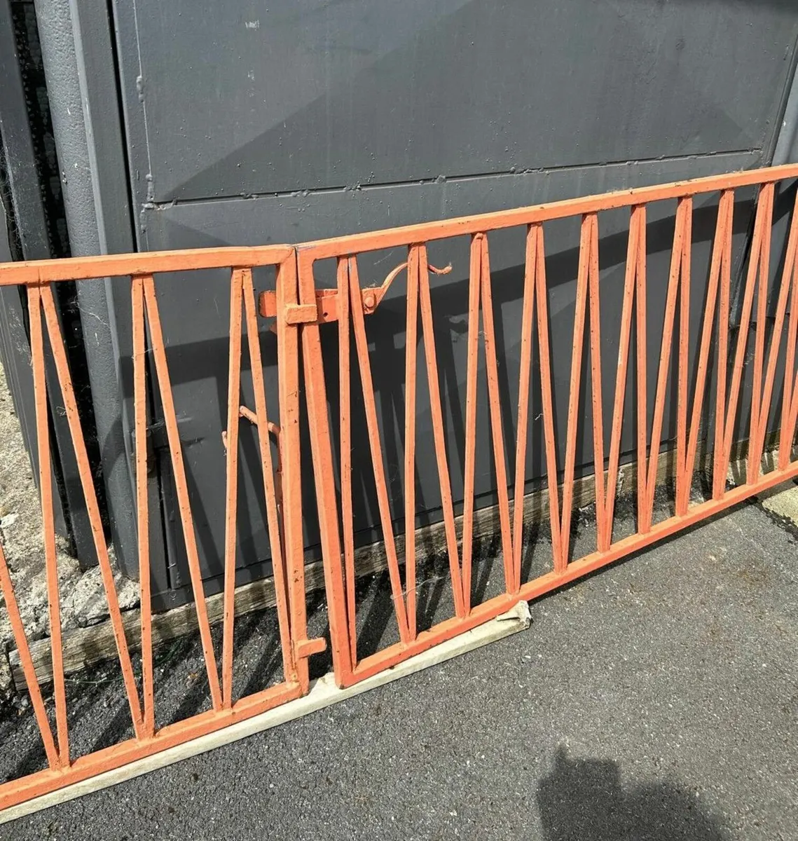 Solid steel entrance gates - Image 2