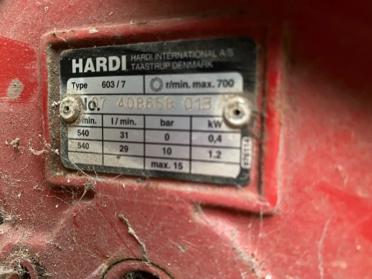 Hardi sprayer - Image 2