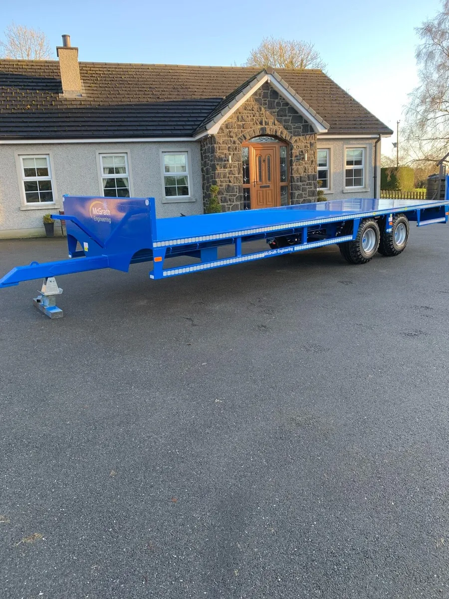 25ft bale trailer - Image 1