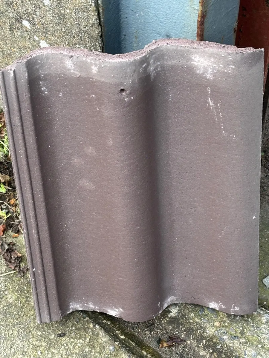 Condron roof tiles - Image 1