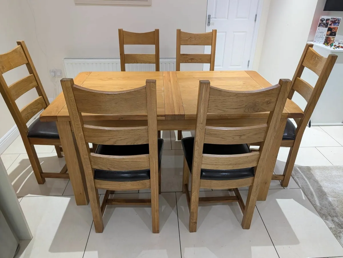 Dinning room table with 6 chairs - Image 4