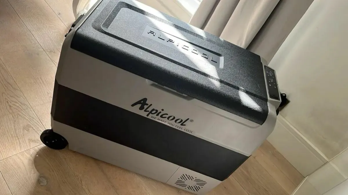 Car freezer Alpicool Car Fridge Freezer 50L New - Image 4