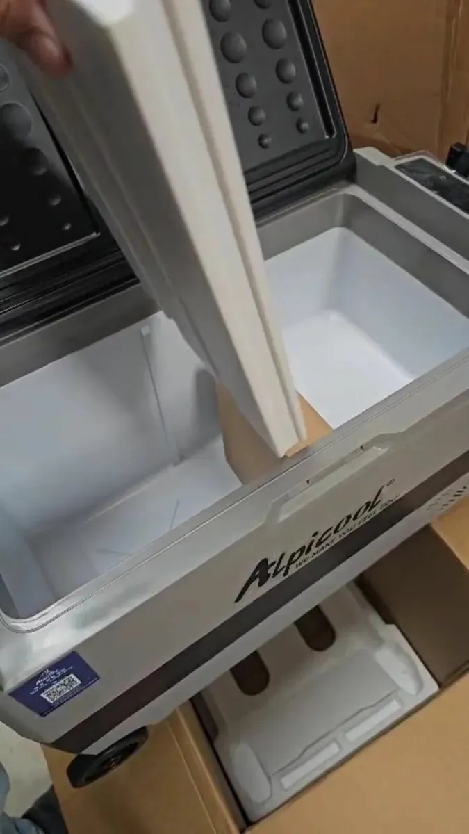 Car freezer Alpicool Car Fridge Freezer 50L New - Image 1