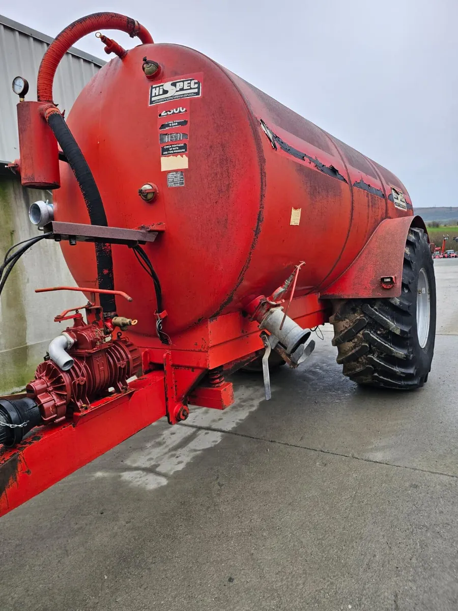 Hi-Spec 2500 Gal Slurry Tank - €10,000 + VAT - Image 1