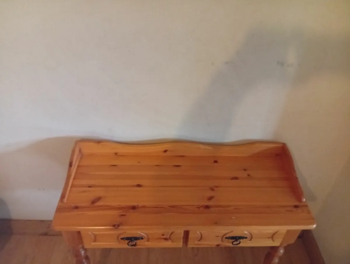 Solid Quality Sturdy Console Hallway table - Image 2