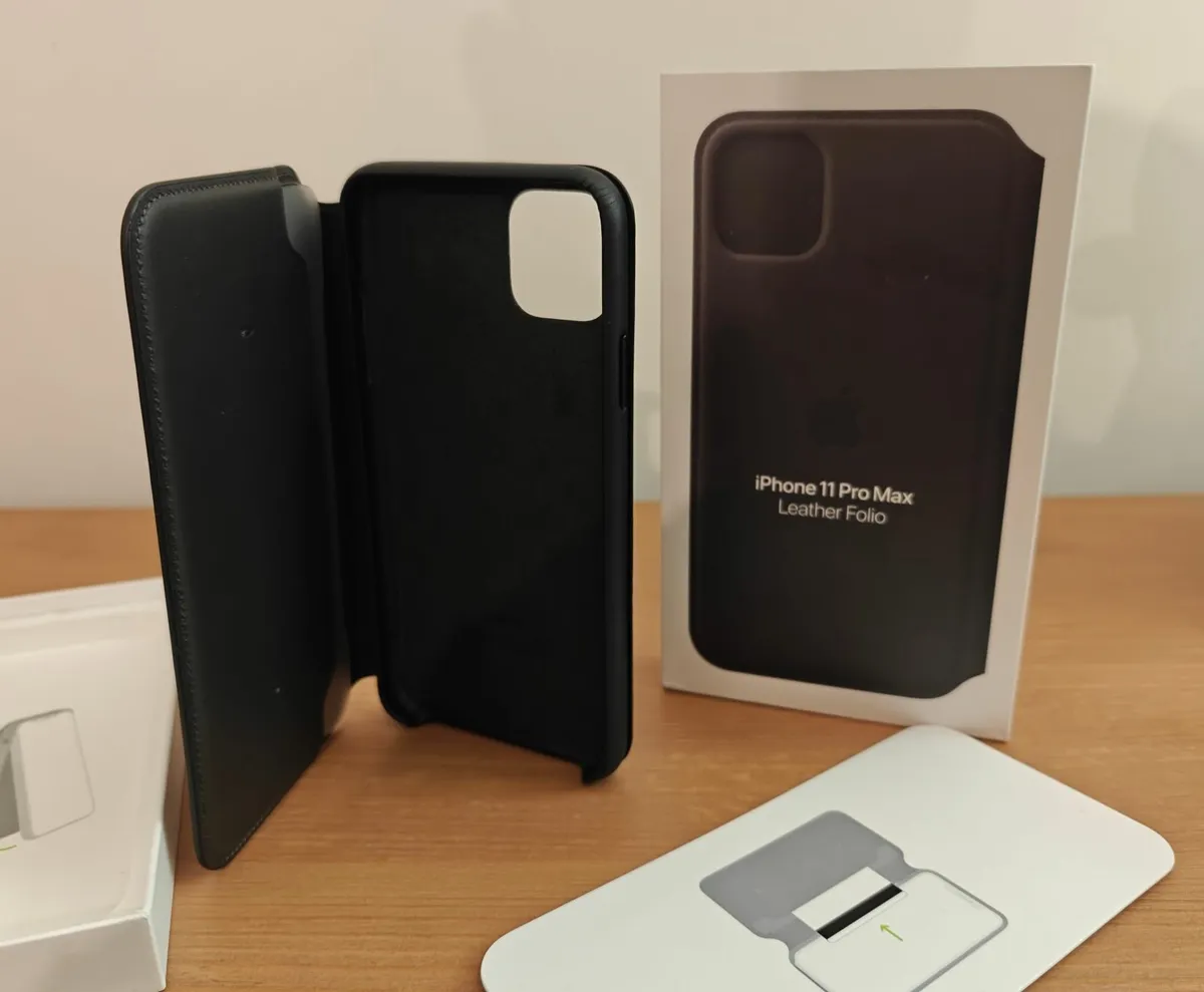 iPhone 11 Pro Max Leather Folio Case – Black (Mod - Image 3