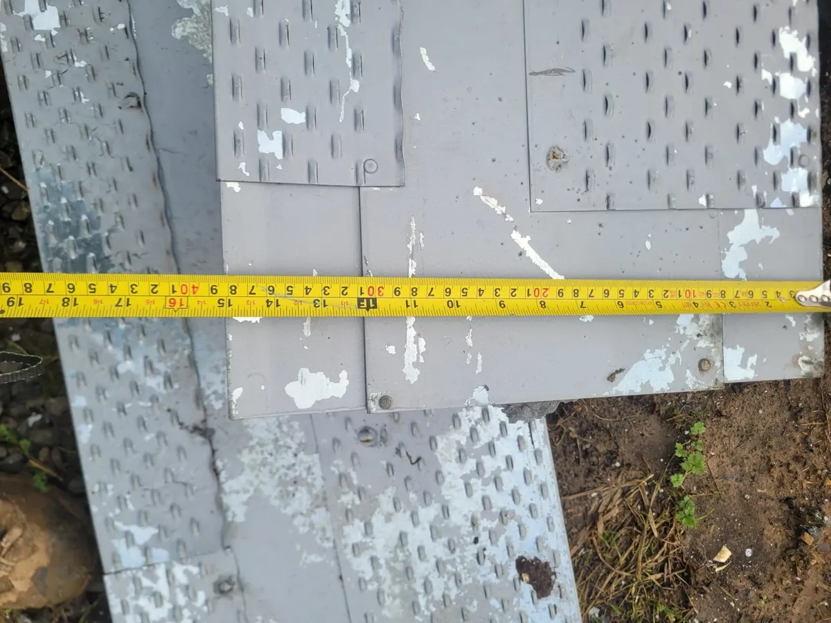 Keystone lintels - Image 3