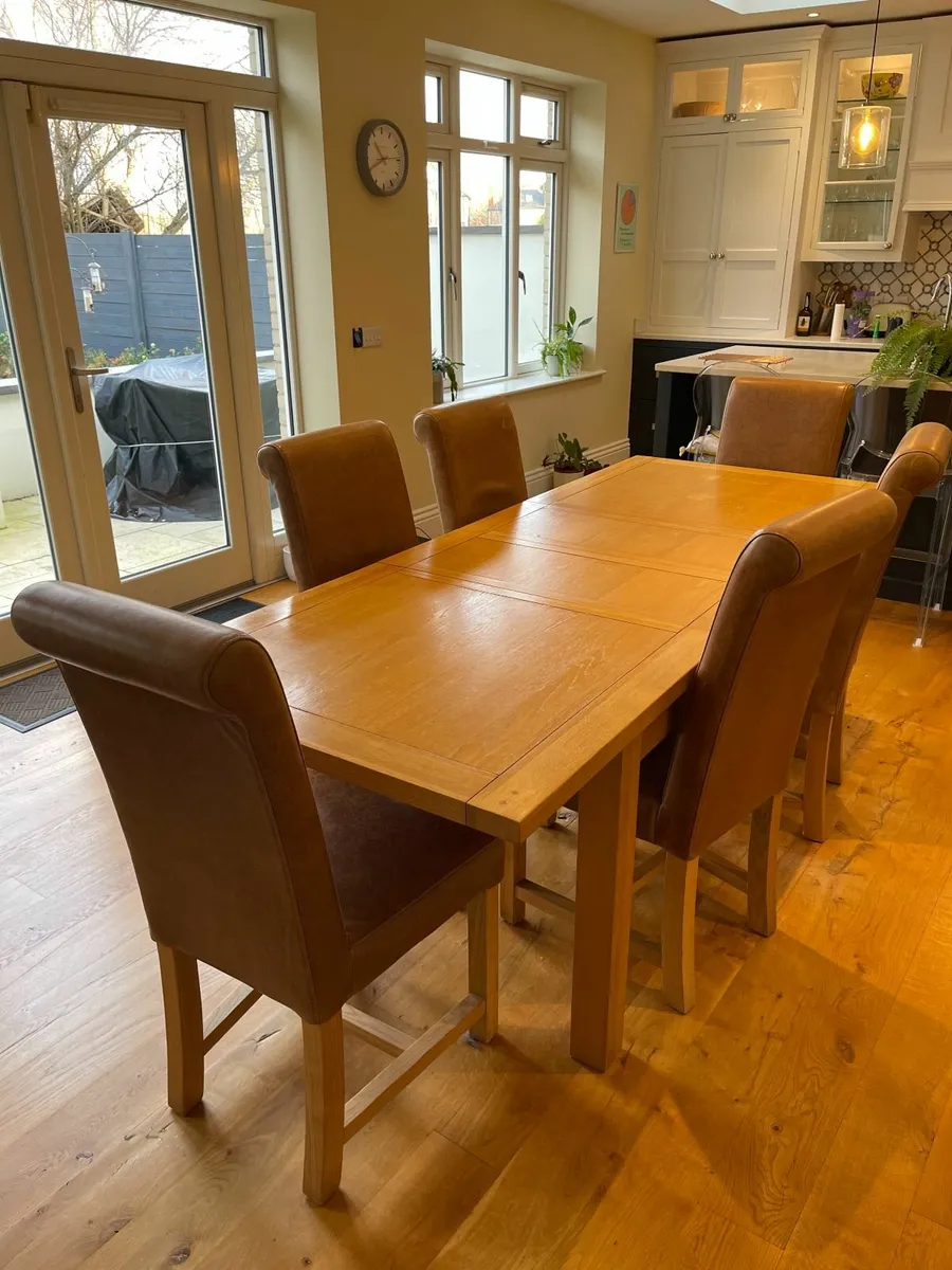 Kitchen Table & Leather Chairs - Image 4
