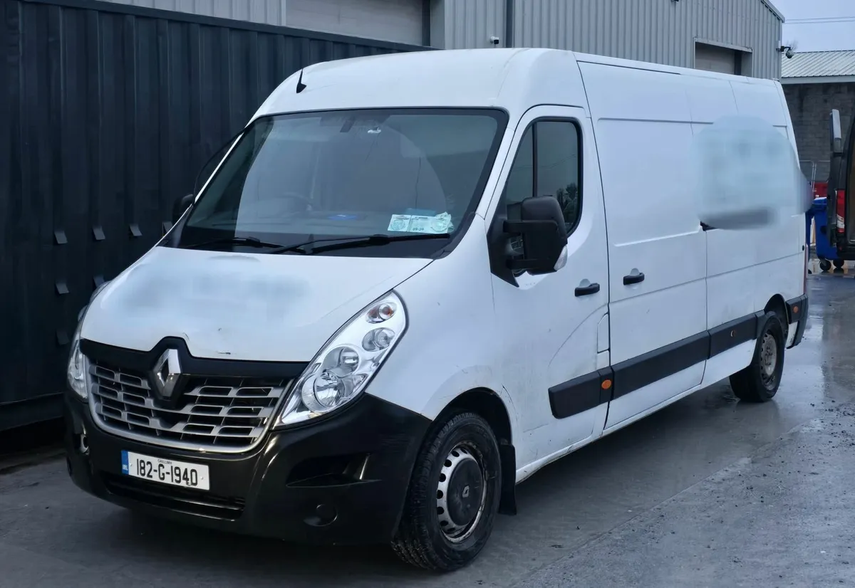 2018 Renault Master 2.3L - Image 1