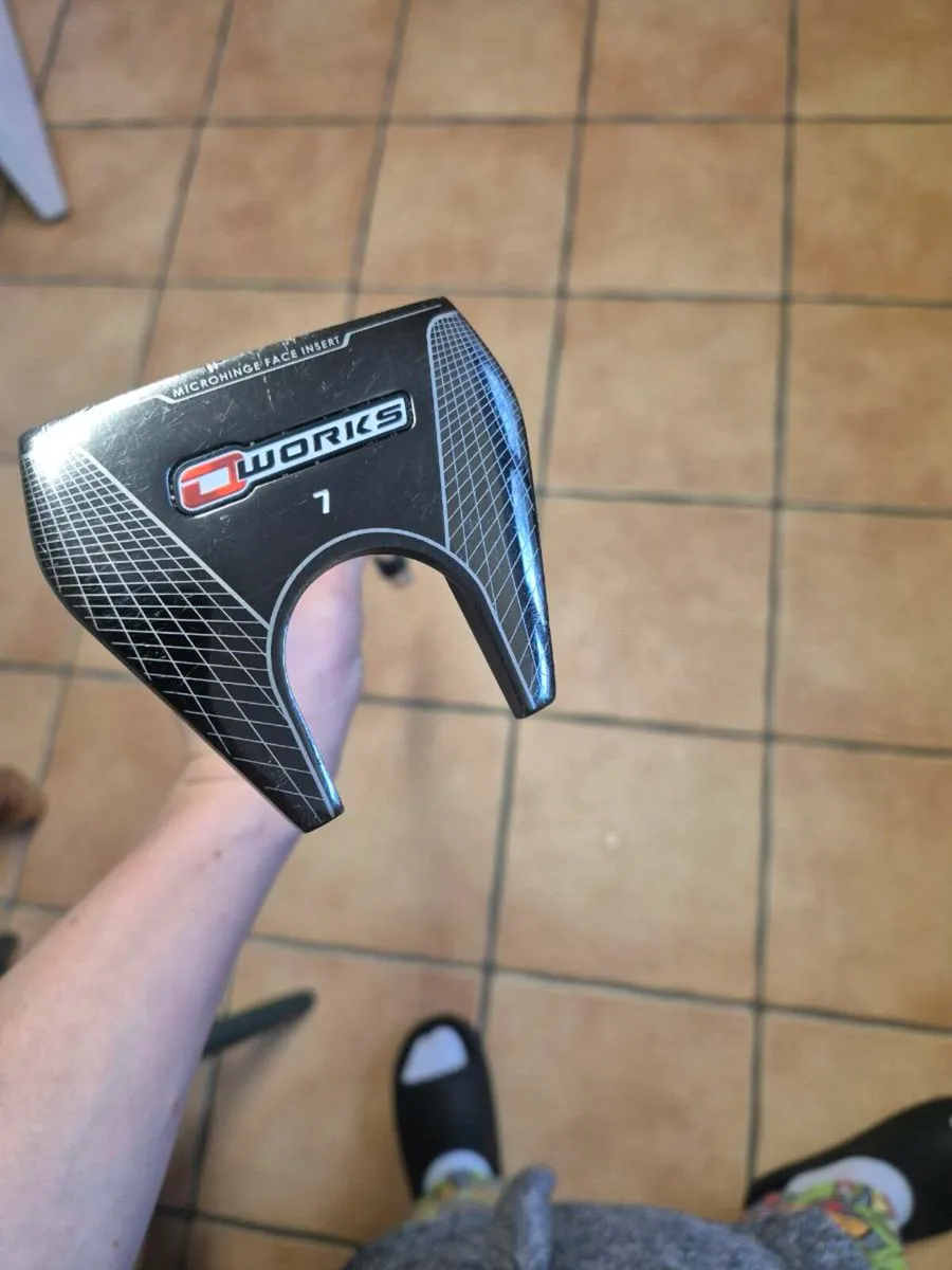 Odyssey O-Works 7 34 inch putter - Image 4