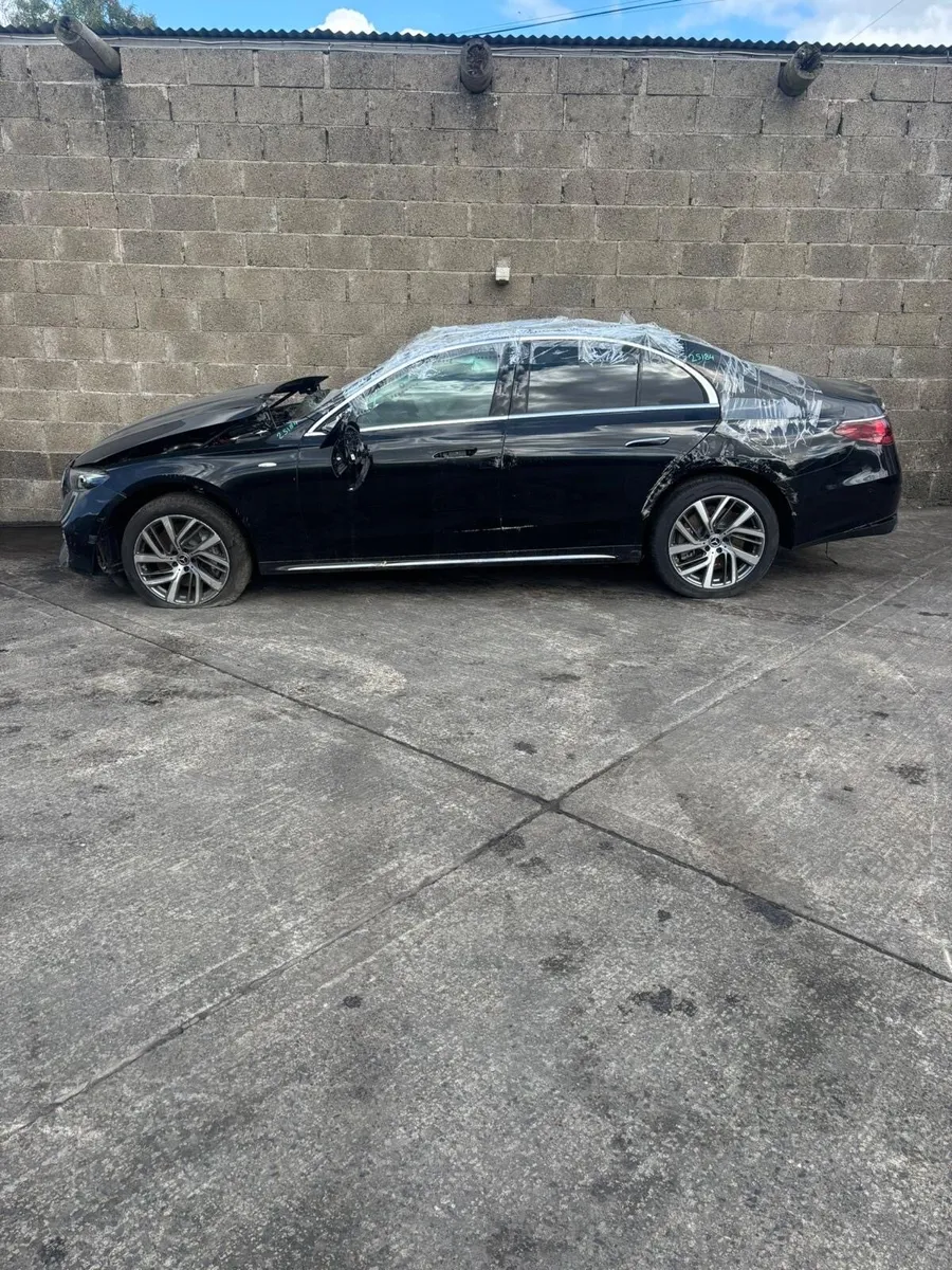 Mercedes E class w213 breaking - Image 2