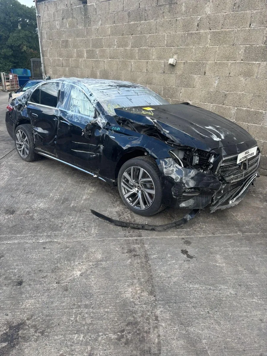 Mercedes E class w213 breaking - Image 3