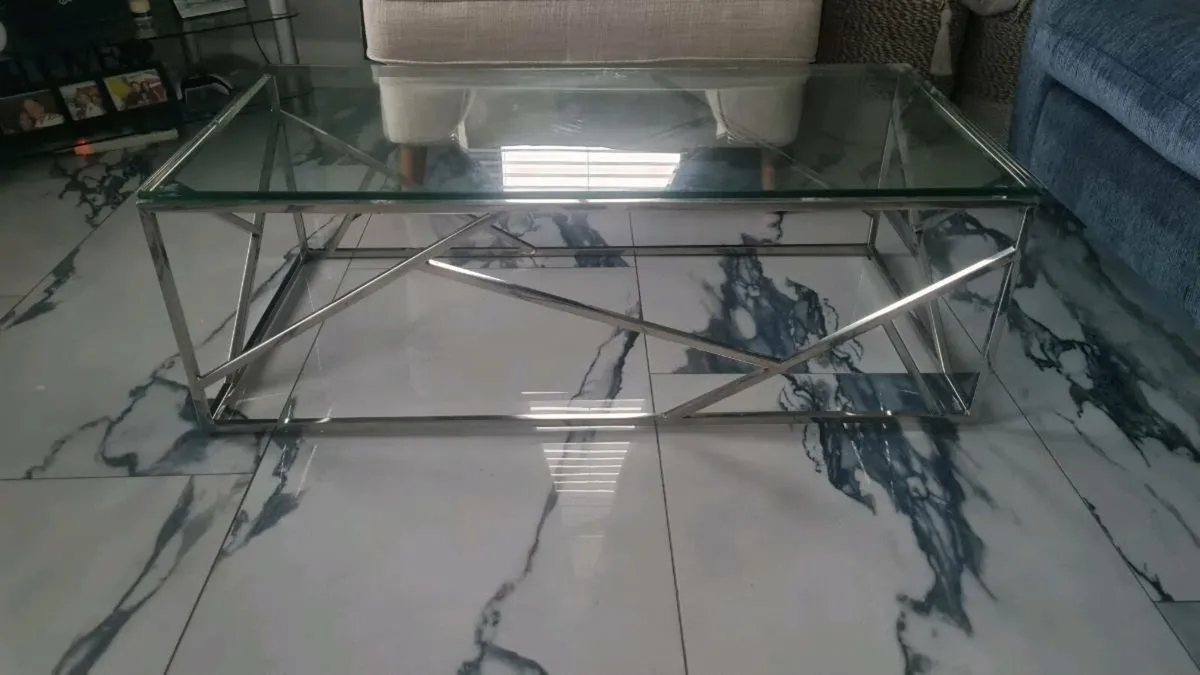 Coffee table - Image 1