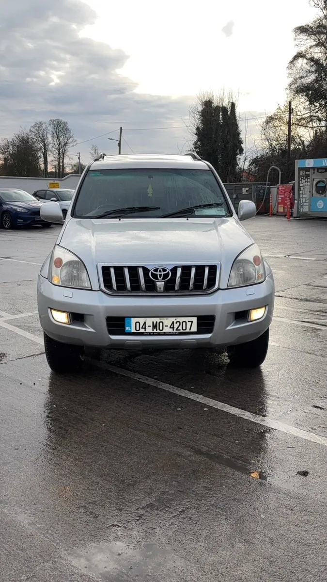 Toyota landcrusier - Image 2