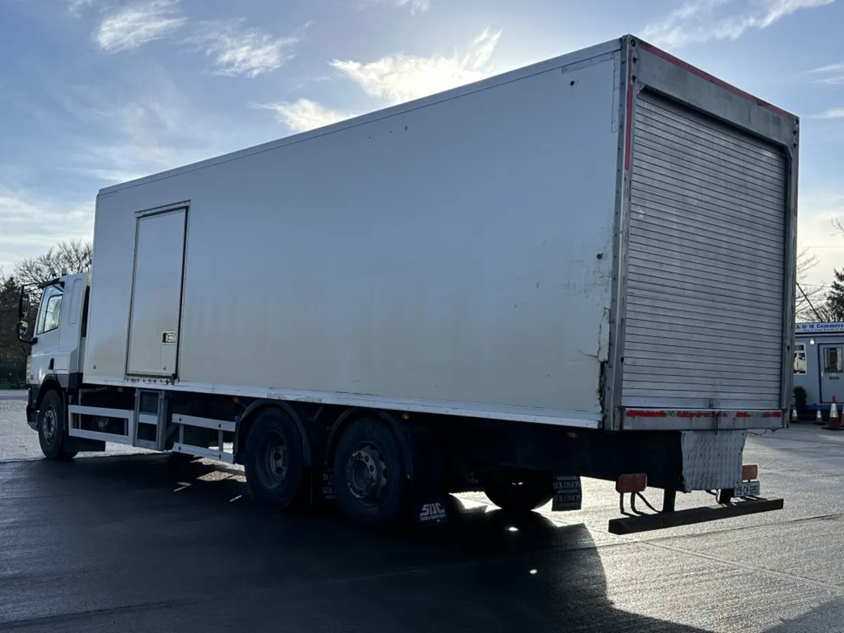 2009 DAF CF75 310 FRIDGE TRUCK - Image 4