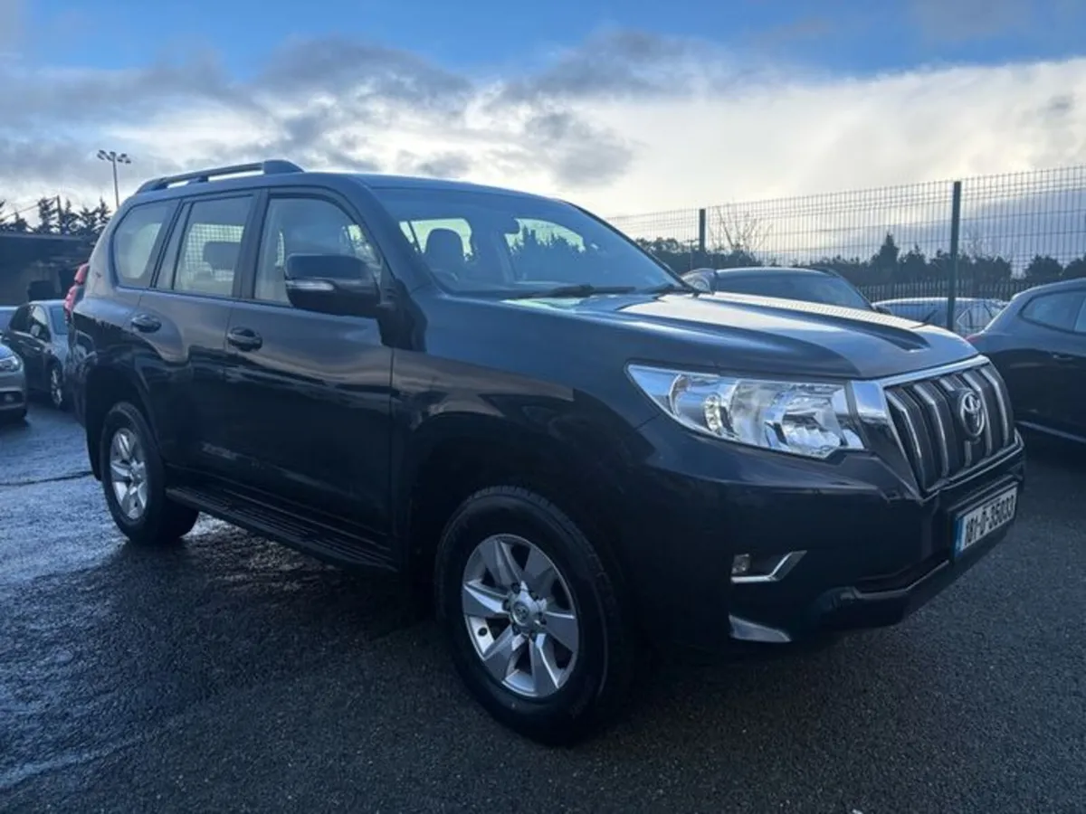 2018 Toyota Landcruiser 2.8L Diesel Crew Cab - Image 1