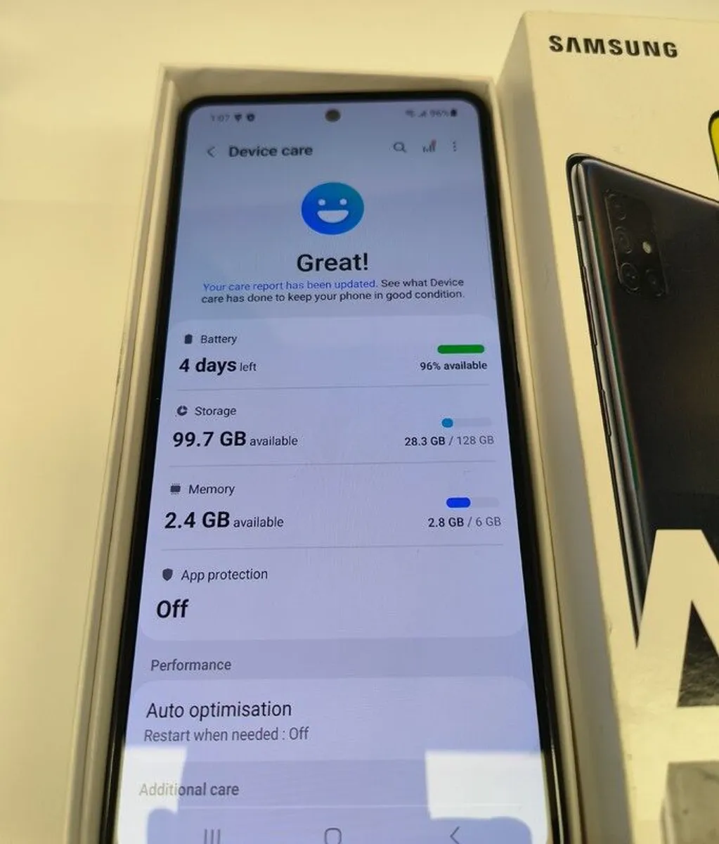 Samsung Galaxy A51 5G - 128GB - Black - Dual Sim (Factory Unlocked) Used/ Perfect - Image 4